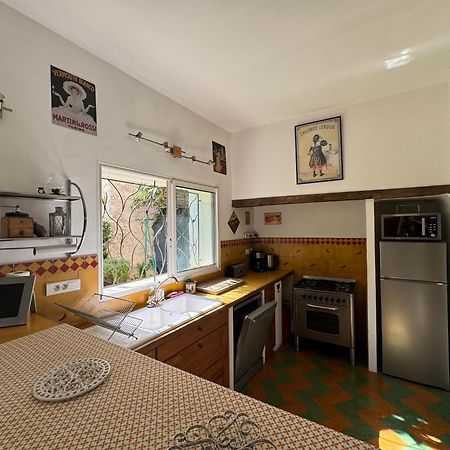 La Boissetane, Maison Provencale Avec Piscine Et Jardin, Au Pied Du Luberon Saint-Martin-de-Castillon Exteriör bild